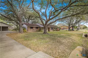 406 Blyth Rd, Victoria, TX 77904 - Photo 4