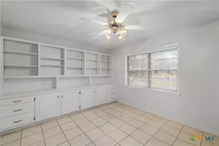 406 Blyth Rd, Victoria, TX 77904 - Photo 16