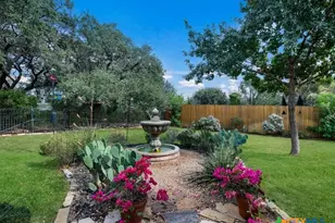 2726 Royalwood Dr, New Braunfels, TX 78132 - Photo 24