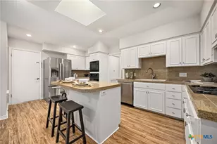 907 Vanguard St, Austin, TX 78734 - Photo 14