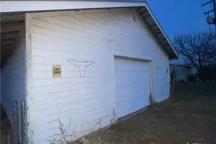 215 W Main St, Lometa, TX 76853 - Photo 38