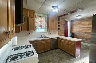 215 W Main St, Lometa, TX 76853 - Photo 14