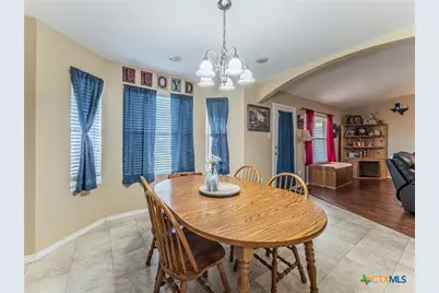 105 Lignite Drive, Jarrell, TX 76537 - Photo 10