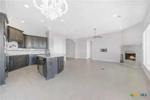 2725 Saddlehorn Drive, Seguin, TX 78155 - Photo 14