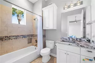 559 W Lago Loop Rd, Port O'Connor, TX 77982 - Photo 20