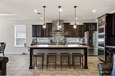 1058 Cedar Glen Drive, New Braunfels, TX 78132 - Photo 8