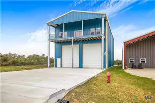 237 Easy St, Port O'Connor, TX 77982 - Photo 2