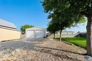 310 N 10th St, Port O'Connor, TX 77982 - Photo 1