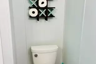 310 N 10th St, Port O'Connor, TX 77982 - Photo 24