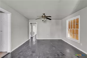 1307 E Avenue G, Killeen, TX 76541 - Photo 6