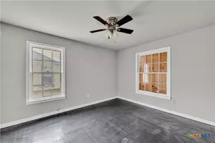 1307 E Avenue G, Killeen, TX 76541 - Photo 16