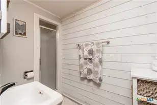 417 E 14th Ave, Belton, TX 76513 - Photo 12