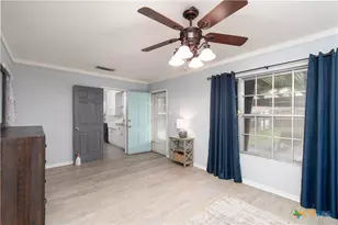 417 E 14th Ave, Belton, TX 76513 - Photo 10