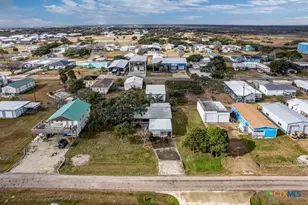 113 Sherry St, Port O'Connor, TX 77982 - Photo 20