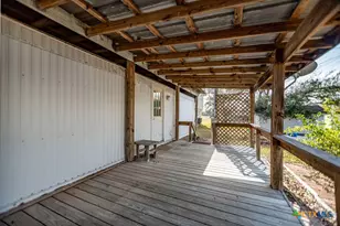 113 Sherry St, Port O'Connor, TX 77982 - Photo 8