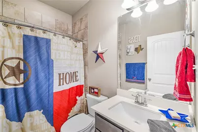 1032 Levi Sloan Road, Victoria, TX 77904 - Photo 18