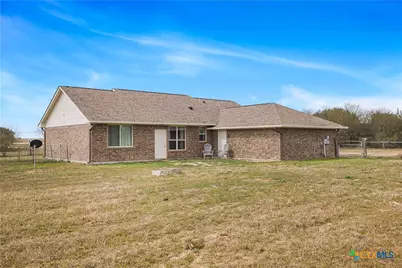 1032 Levi Sloan Road, Victoria, TX 77904 - Photo 24