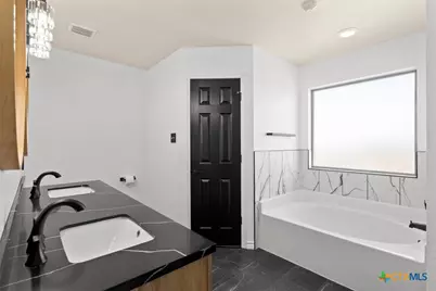 10201 Diana Drive, Killeen, TX 76542 - Photo 18