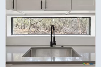 1659 Westview Court Drive, Canyon Lake, TX 78133 - Photo 18