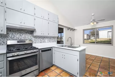 1106 Renee Street, Seguin, TX 78155 - Photo 12