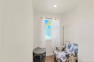 614 Red Oak Woods, Canyon Lake, TX 78133 - Photo 20