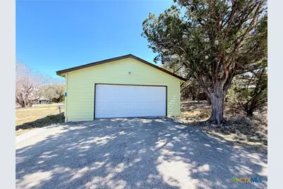 614 Red Oak Woods, Canyon Lake, TX 78133 - Photo 6