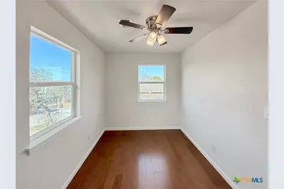 614 Red Oak Woods, Canyon Lake, TX 78133 - Photo 18