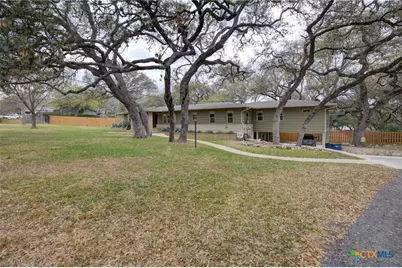 664 California Boulevard, New Braunfels, TX 78130 - Photo 4