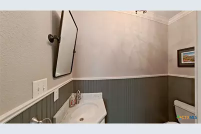664 California Boulevard, New Braunfels, TX 78130 - Photo 34