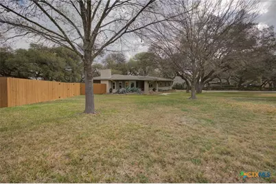 664 California Boulevard, New Braunfels, TX 78130 - Photo 34