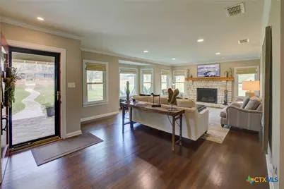 664 California Boulevard, New Braunfels, TX 78130 - Photo 6