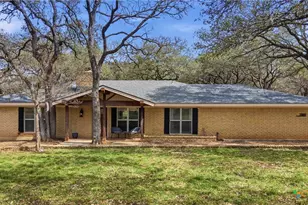 2189 Chaparral Dr, New Braunfels, TX 78132 - Photo 2