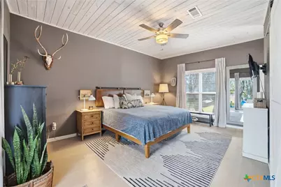 2189 Chaparral Drive, New Braunfels, TX 78132 - Photo 16