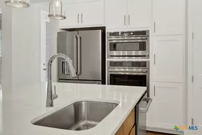 1031 Lime Gruene, New Braunfels, TX 78130 - Photo 4