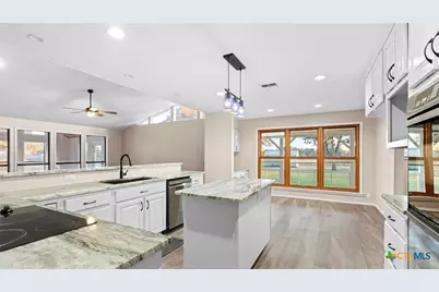 13035 E Tonne Drive, New Braunfels, TX 78132 - Photo 12