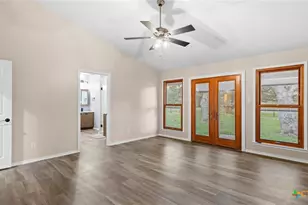 13035 E Tonne Dr, New Braunfels, TX 78132 - Photo 20