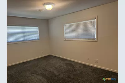 1209 E Morgan Avenue, Cuero, TX 77954 - Photo 10