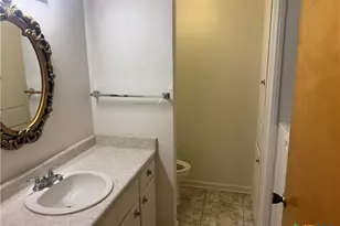 1209 E Morgan Ave, Cuero, TX 77954 - Photo 16