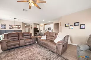 9109 Honey Mesquite, Seguin, TX 78155 - Photo 8