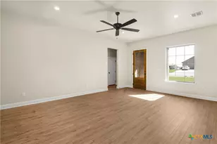 1212 Madyson Ln, Salado, TX 76571 - Photo 4