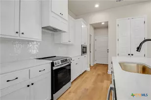 1218 Madyson Ln, Salado, TX 76571 - Photo 10