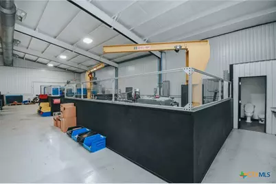 13102 N Navarro, Victoria, TX 77904 - Photo 40