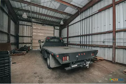 13102 N Navarro, Victoria, TX 77904 - Photo 32