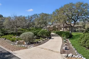 358 Mariposa Loop, New Braunfels, TX 78132 - Photo 2