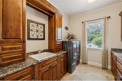 358 Mariposa Loop, New Braunfels, TX 78132 - Photo 28