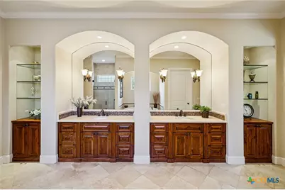 358 Mariposa Loop, New Braunfels, TX 78132 - Photo 22