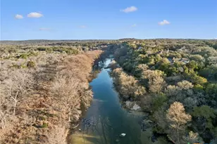 358 Mariposa Loop, New Braunfels, TX 78132 - Photo 4