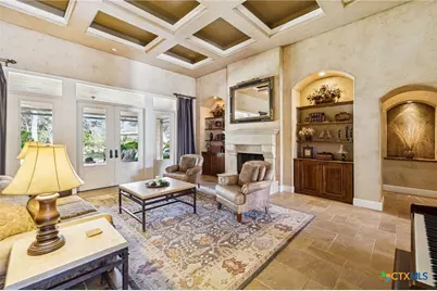 358 Mariposa Loop, New Braunfels, TX 78132 - Photo 10