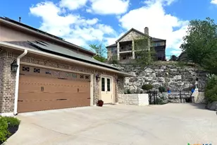 2306 Arroyo Grande, Leander, TX 78641 - Photo 2