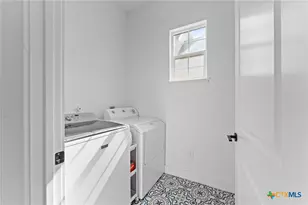 415 Alexander Ave, New Braunfels, TX 78130 - Photo 28